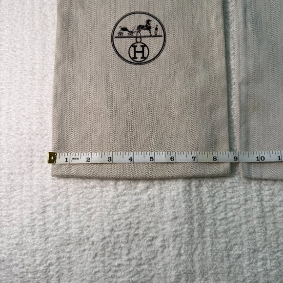 Beige Drawstring Pouch Set - Picture 3 of 6